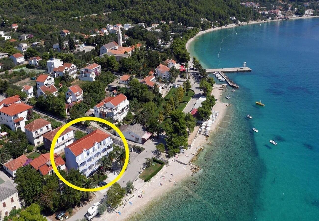 Apartments And Rooms Tomo 1 - At The Beach Zaostrog Dış mekan fotoğraf